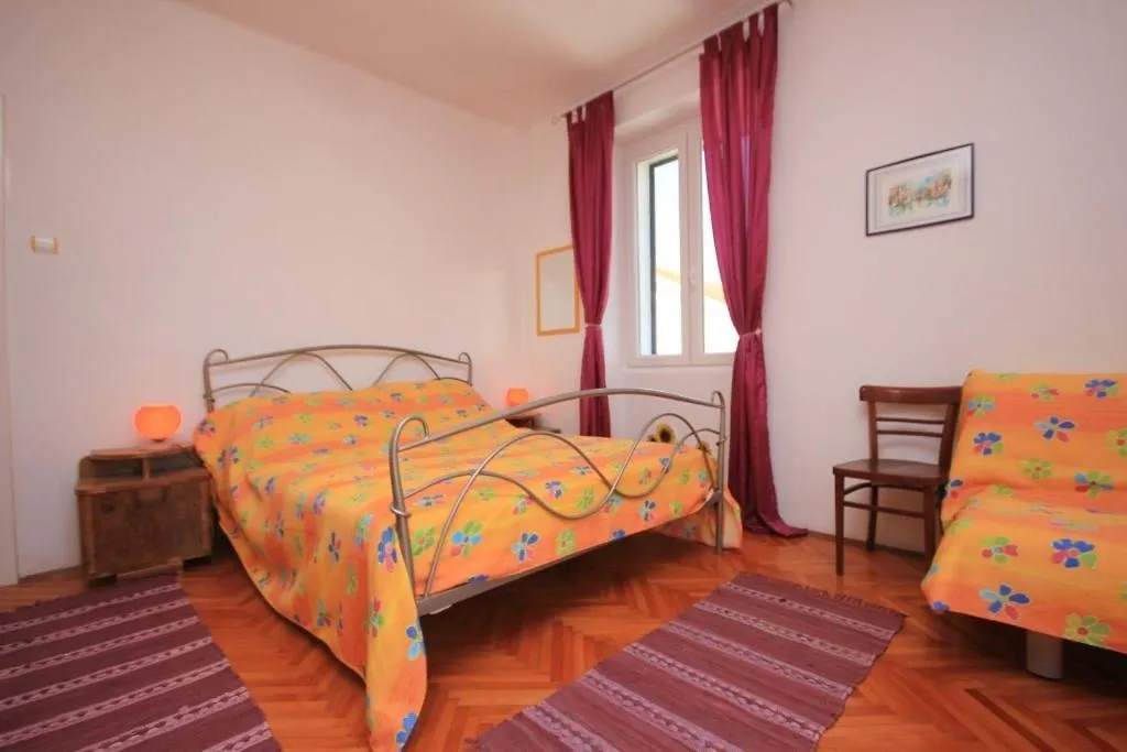 Apartments By The Sea Preko, Ugljan - 8292 0*, Preko