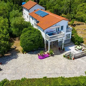 Studios Kranjcec Preko